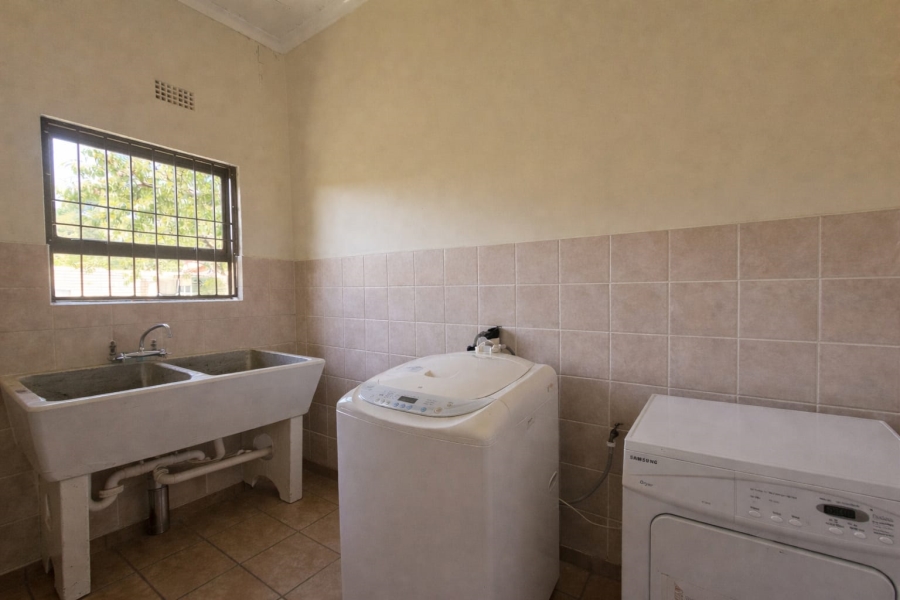4 Bedroom Property for Sale in Ladybrand Free State